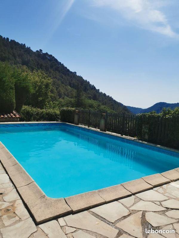 Maison A La Campagne Avec Spa Et Piscine Tourrettes-sur-Loup Eksteriør bilde